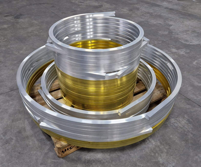 gewalst en gebogen aluminium en messing u profielen 1024